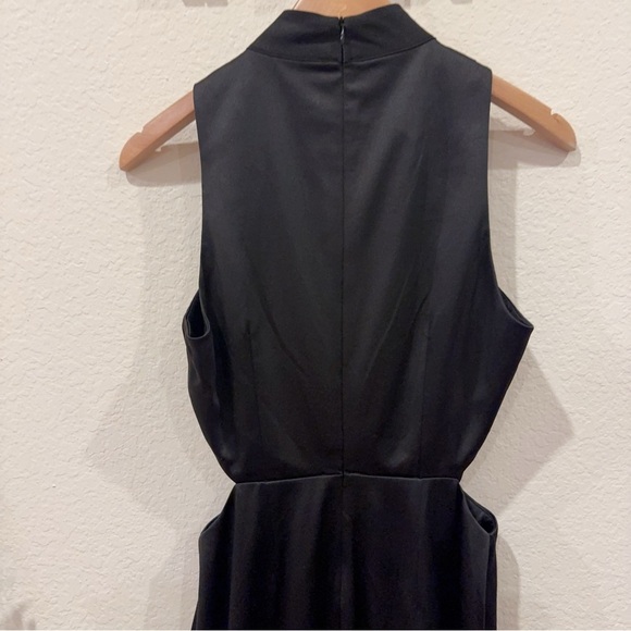 Elliatt Societies Satin Midi Dress in Black Size Small NWT - Picture 8 of 9